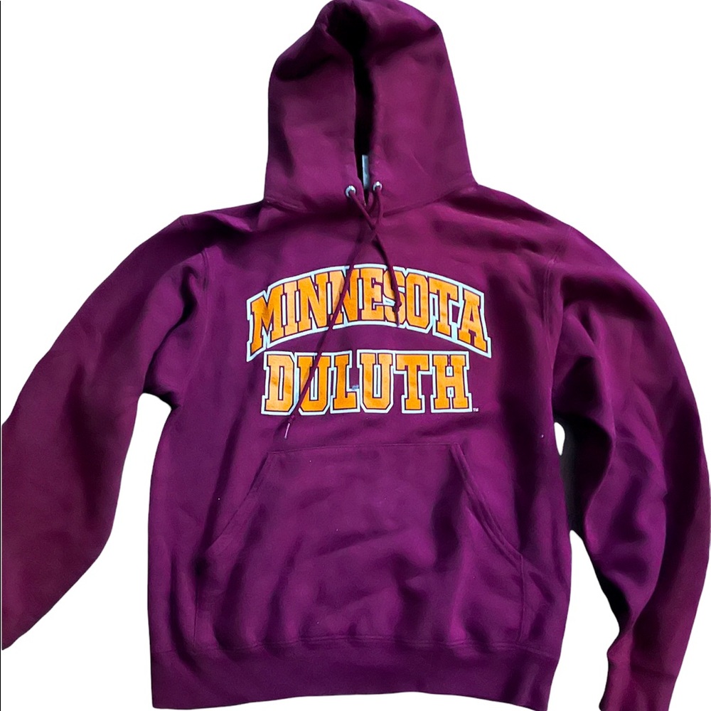 Burgundy red “MINNESOTA DULUTH” kids size SMALL oversized sweatshirt